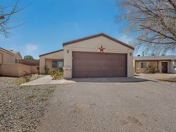 2nd image of 1800 Lee Loop NE