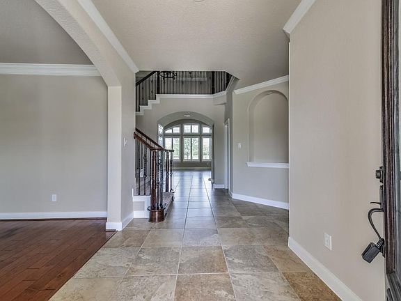 3rd image of 12231 W Colony Shore Dr