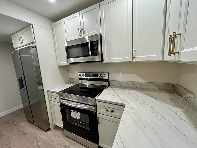 311 E Ocean Ave #205 — Photo 5