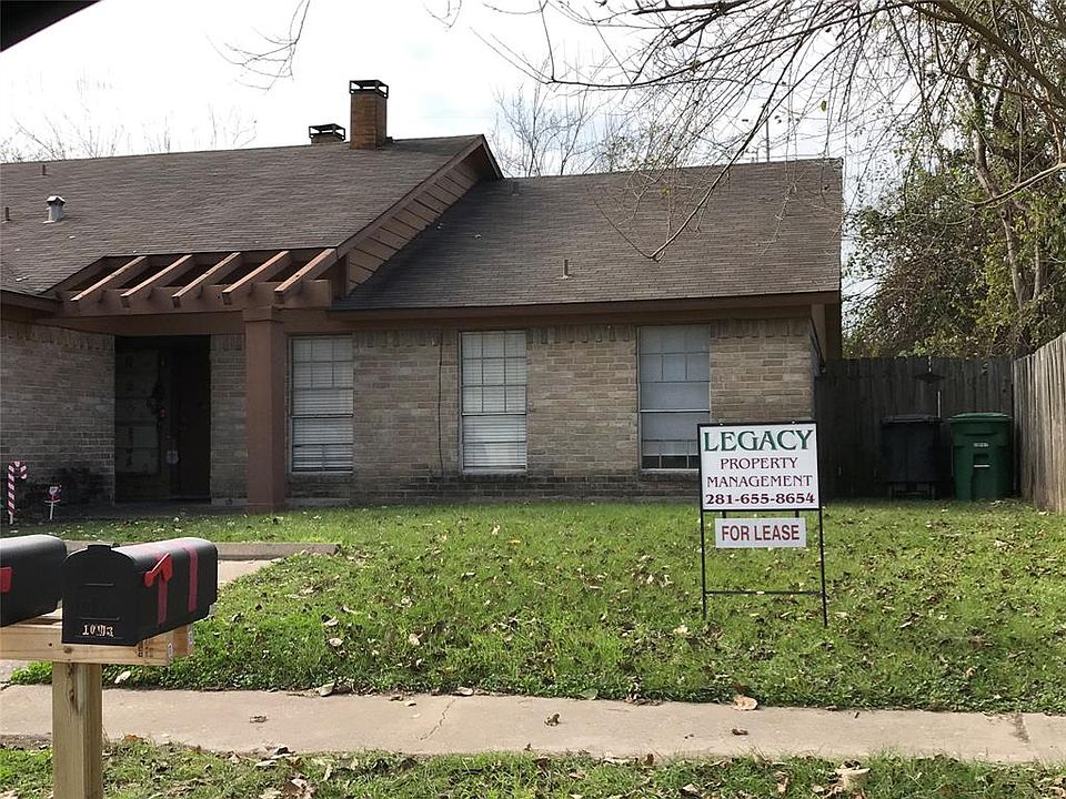 1st image of 10113 Wild Hollow Ln