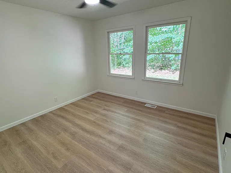 18066 Meyers Dr — Photo 7