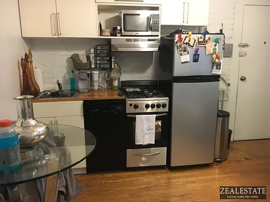 Rented by ZealEstate Group Inc | media 24