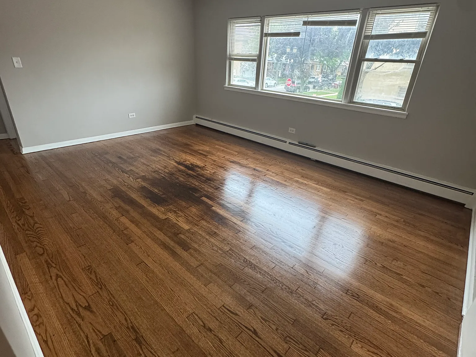 2 bed, $1,600 — Photo 4