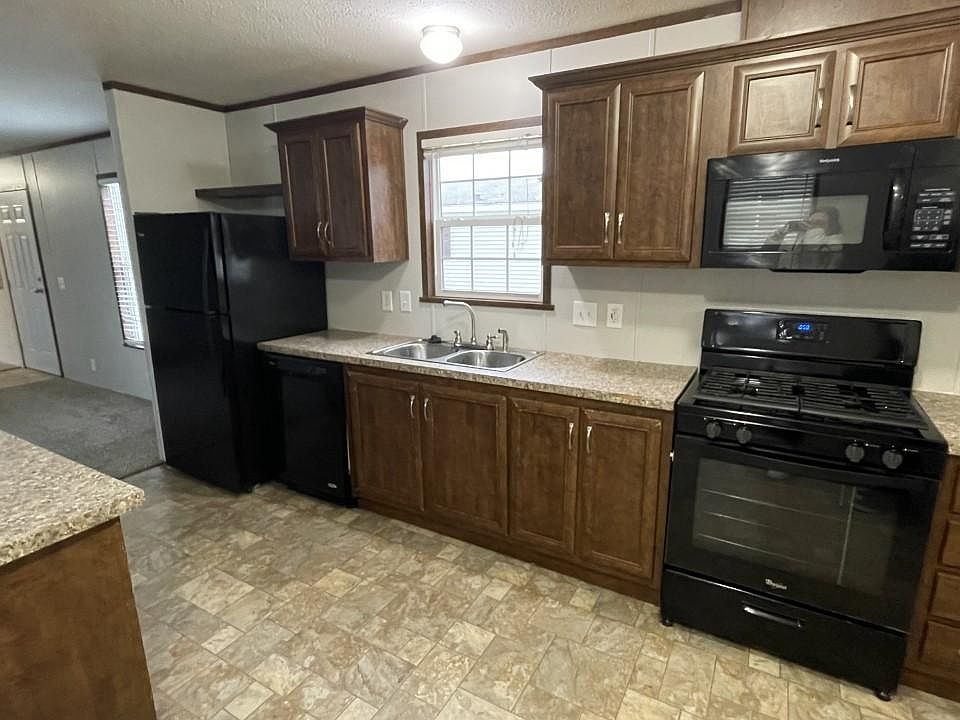 1st image of 42067 Liberte Dr