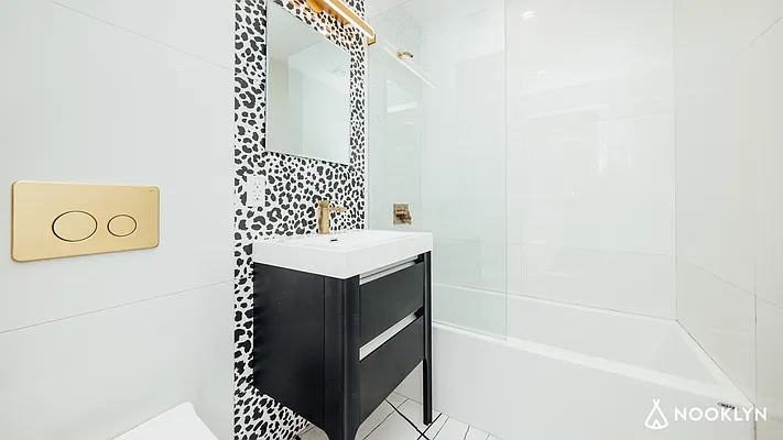 Rented by Nooklyn NYC LLC | media 23