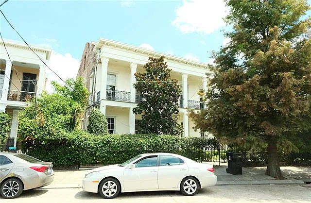 1 bed, 1.0 bath, 1100 sqft, $1,600 — Photo 2