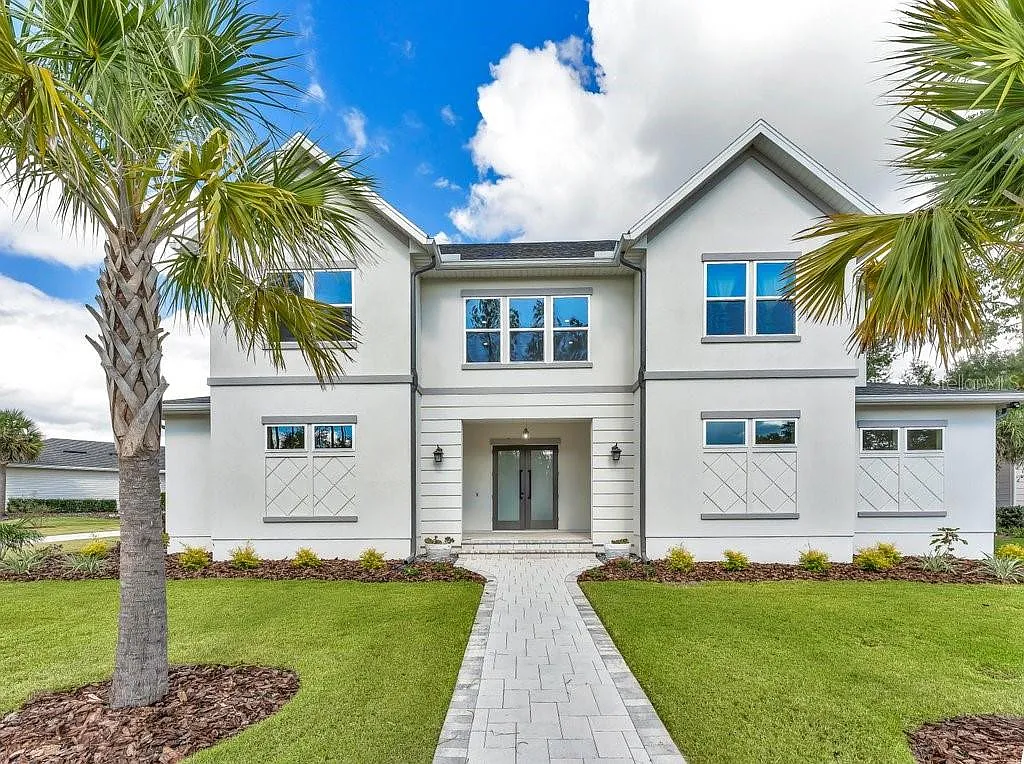 5 bed, 5.5 bath, 4200 sqft, $8,000 — Photo 1