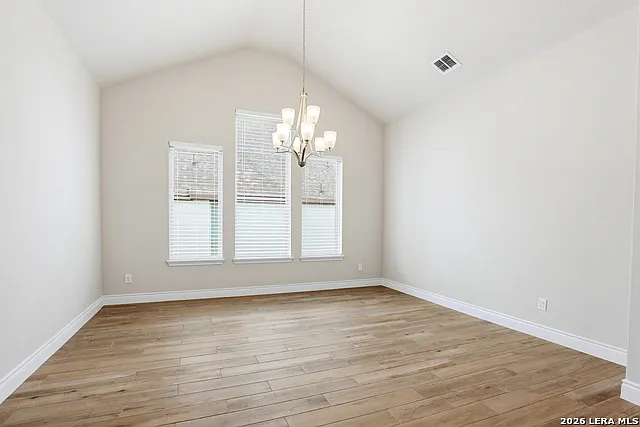 3034 Daplyn Park — Photo 8
