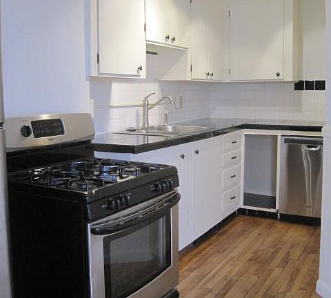 2nd image of 176 Neal St