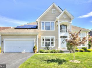 6 Kettle Creek Ct, Barnegat, NJ 08005