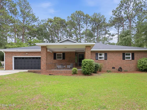 266 Star Hill Drive, Cape Carteret, NC 28584