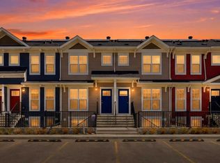 7451 W Falconridge Blvd NE #1322, Calgary, AB T3J0Z8