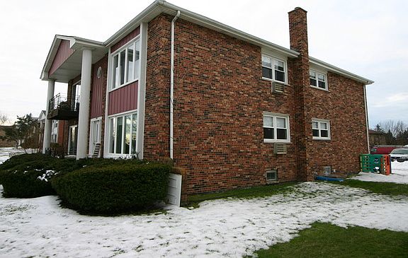 3rd image of 9709 S 89th Ave APT 1N