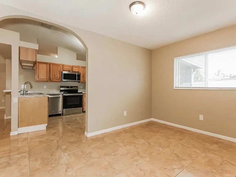 1001 Pinehaven Ct — Photo 5