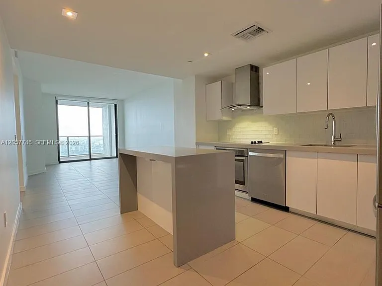 1600 NE 1st Ave #2611 — Photo 4