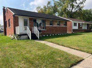 28911 Grandview St, Inkster, MI 48141