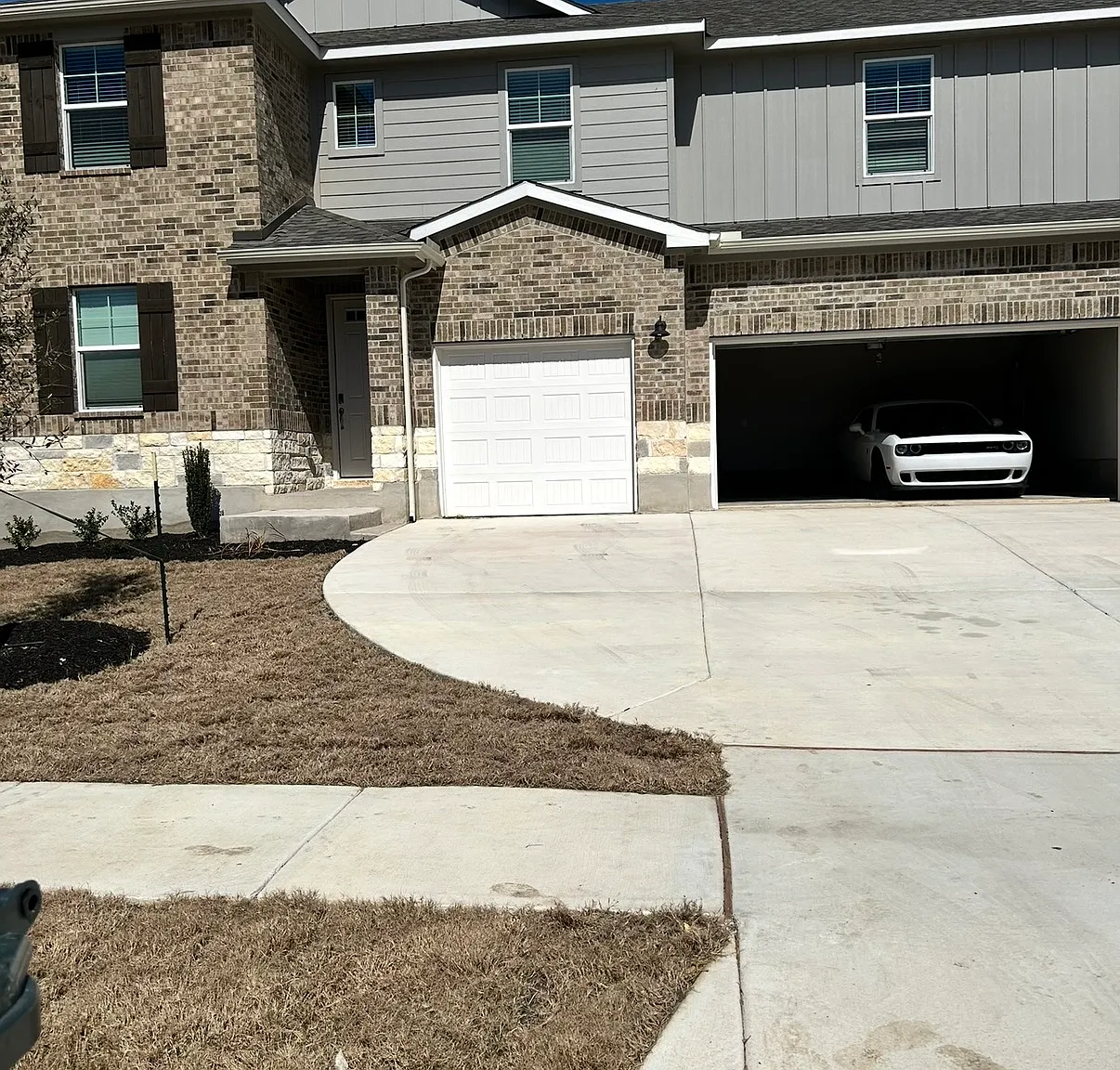 128 El Cosmico Dr — Photo 1