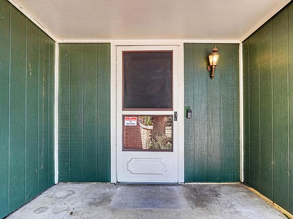4th image of 2512 Bent Tree Ln