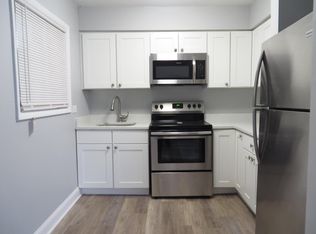 1050 N Wheeling Rd APT 3A, Mount Prospect, IL 60056