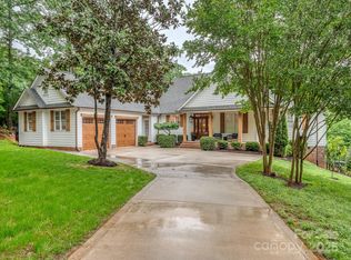 5951 Johnson Rd, Lake Wylie, SC 29710