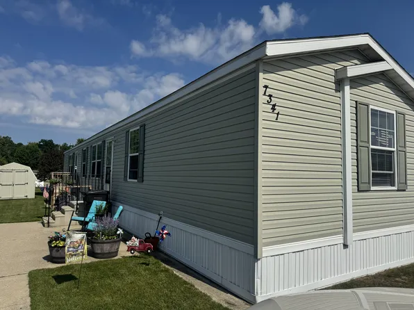 7341 Pacer Pl SE #235, Caledonia, MI 49316