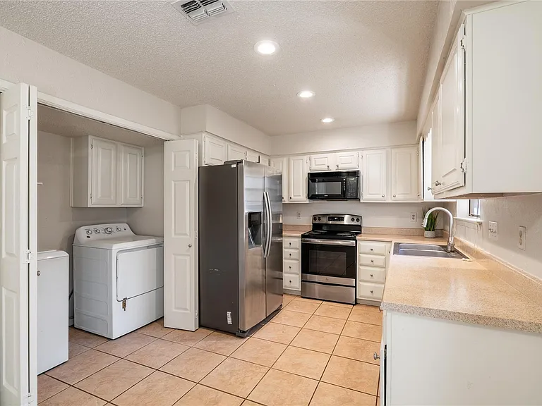 3800 Foust Trl #B — Photo 7