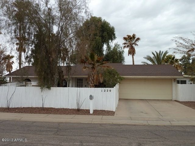 1st image of 1220 E Avenida Grande