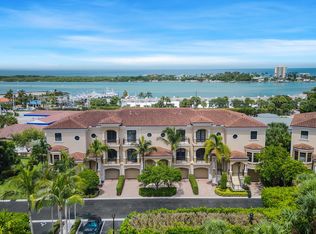 304 Del Sol Cir, Tequesta, FL 33469