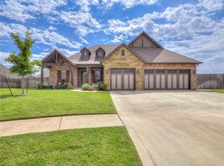 5721 Slate Stone Ct, Mustang, OK 73064
