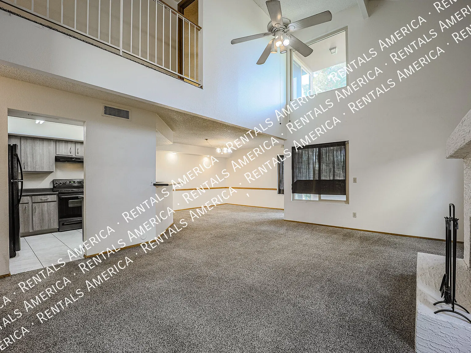3 bed, 2.5 bath, 1538 sqft, $1,800 — Photo 3