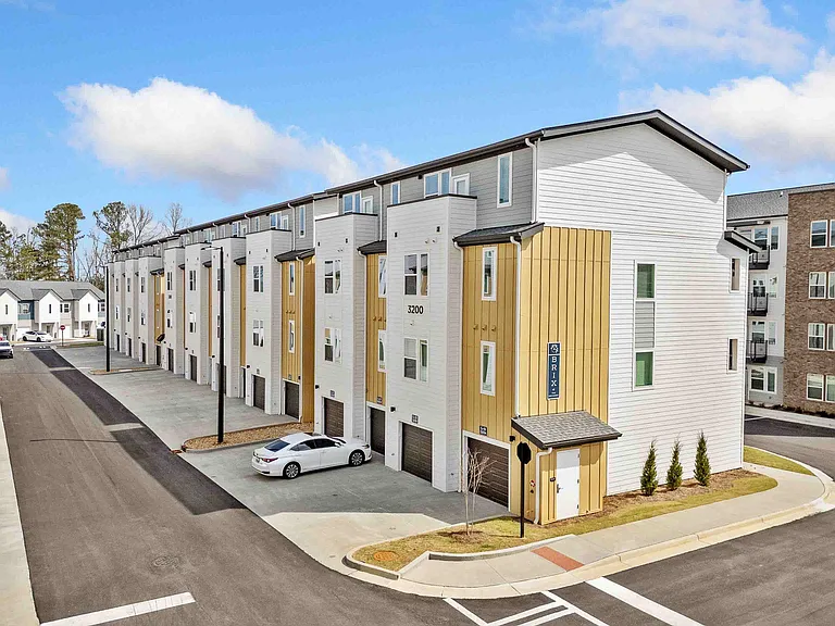 The Refinery at Sugar Hill Apartments and Townhomes — Photo 32