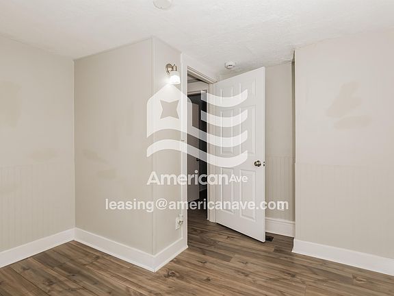 2nd image of 1834 Gondert Ave