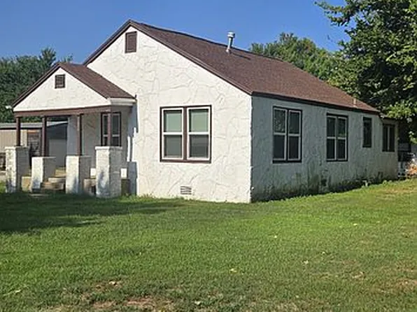 702 N Kansas St, Springdale, AR 72764