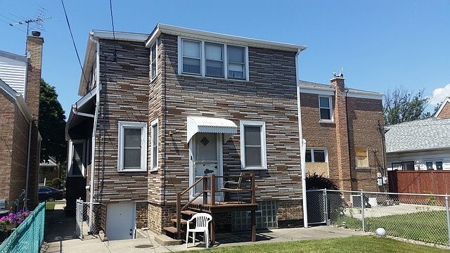 2nd image of 5817 S Kildare Ave