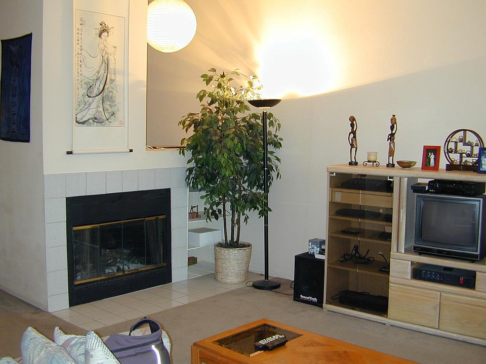 2nd image of 2701 Lillard Dr