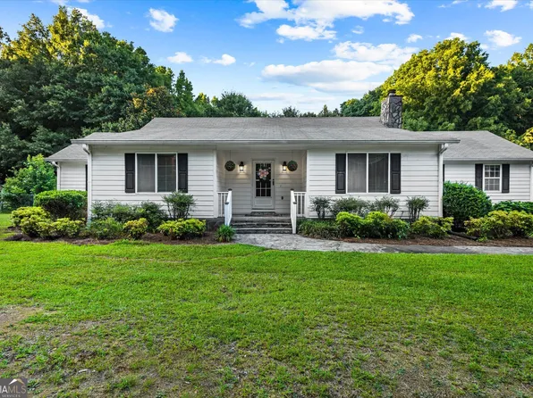 842 Twin Oaks Dr, Monroe, GA 30655