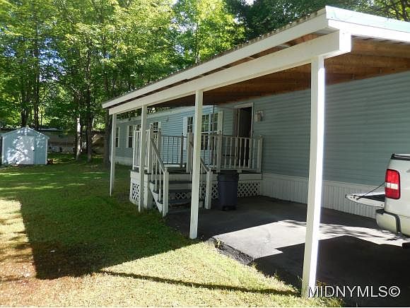 2nd image of 165 Country Rd