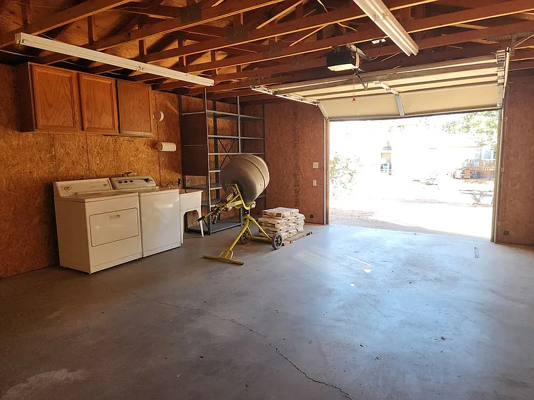 502 N William Tell Cir — Photo 6