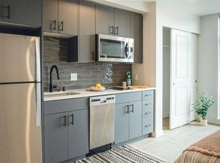 5 W Roy St #205, Seattle, WA 98119