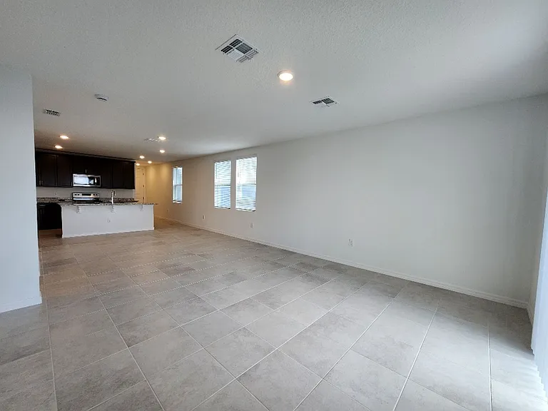 4442 Rapallo Ave — Photo 7