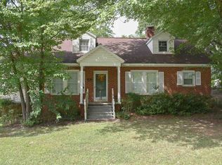 509 W Cherokee St, Chesnee, SC 29323