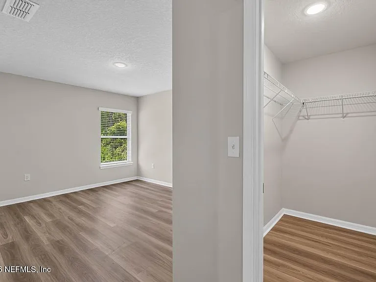 129 Wellwood Ln #B — Photo 22