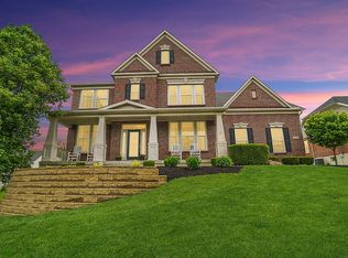 7683 Overglen Dr, West Chester, OH 45069