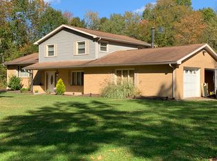3260 Cardinal Dr, Sharpsville, PA 16150