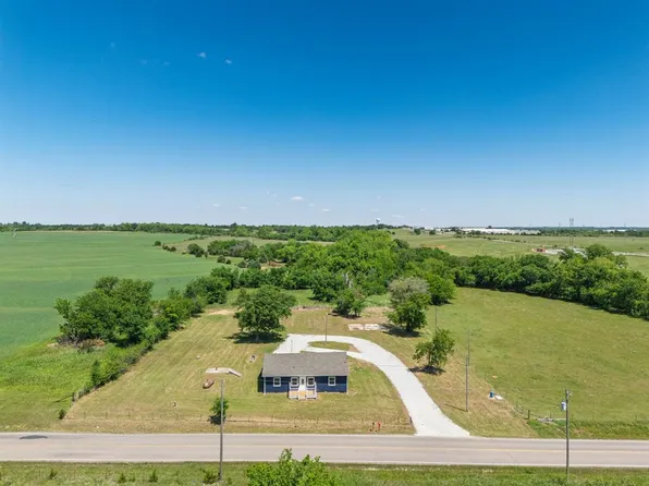 40800 Garretts Lake Rd, Shawnee, OK 74804