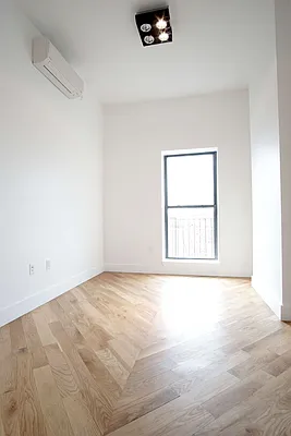 Rented by Lofts and Flats LLC | media 19