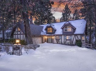 27899 N Peninsula Dr, Lake Arrowhead, CA 92352