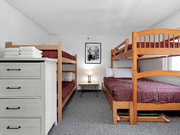 5th image of 276 Skiway Road #1C