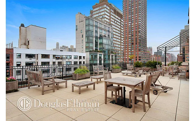 Sold by Douglas Elliman | media 7