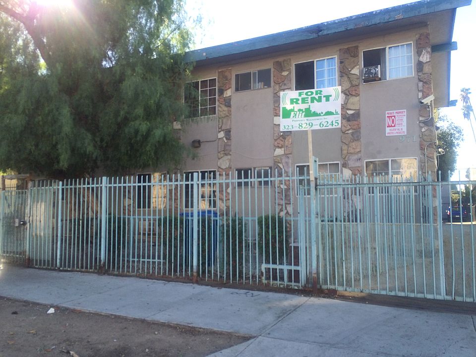 1st image of 971 S Westmoreland Ave APT 12